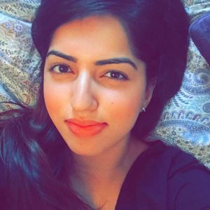 Meet your Posher, Angela